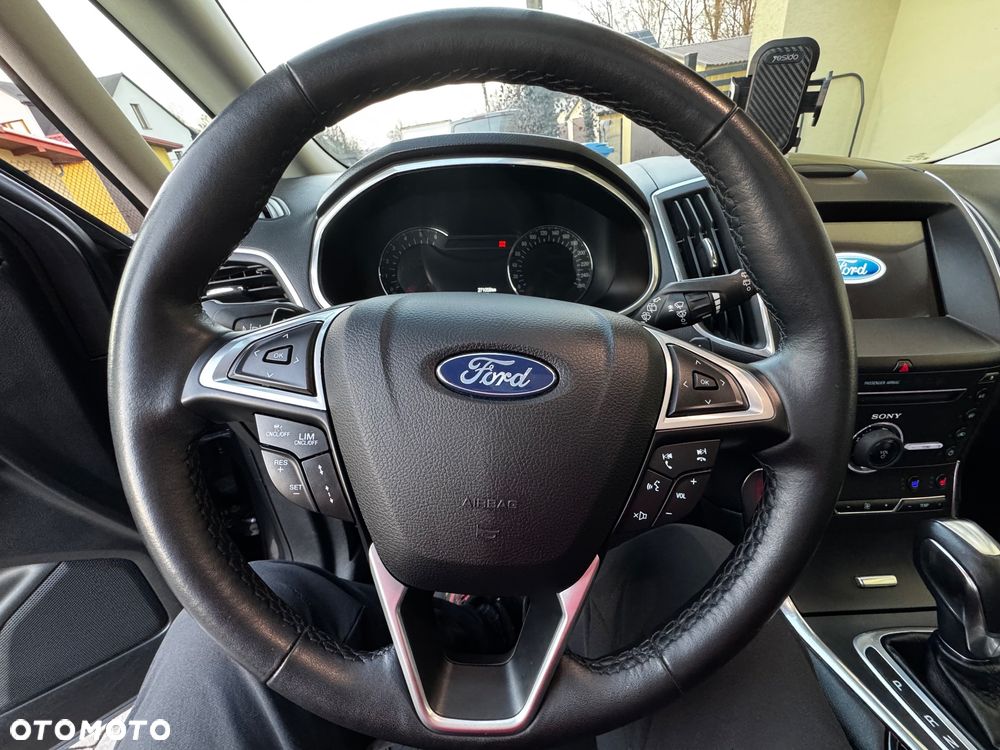 Ford S-Max 2.0 TDCi Titanium PowerShift - 12