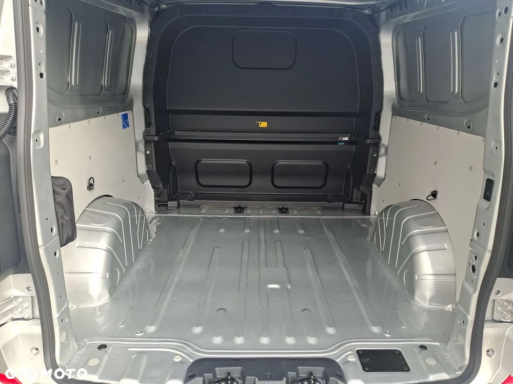 Volkswagen Transporter - 25