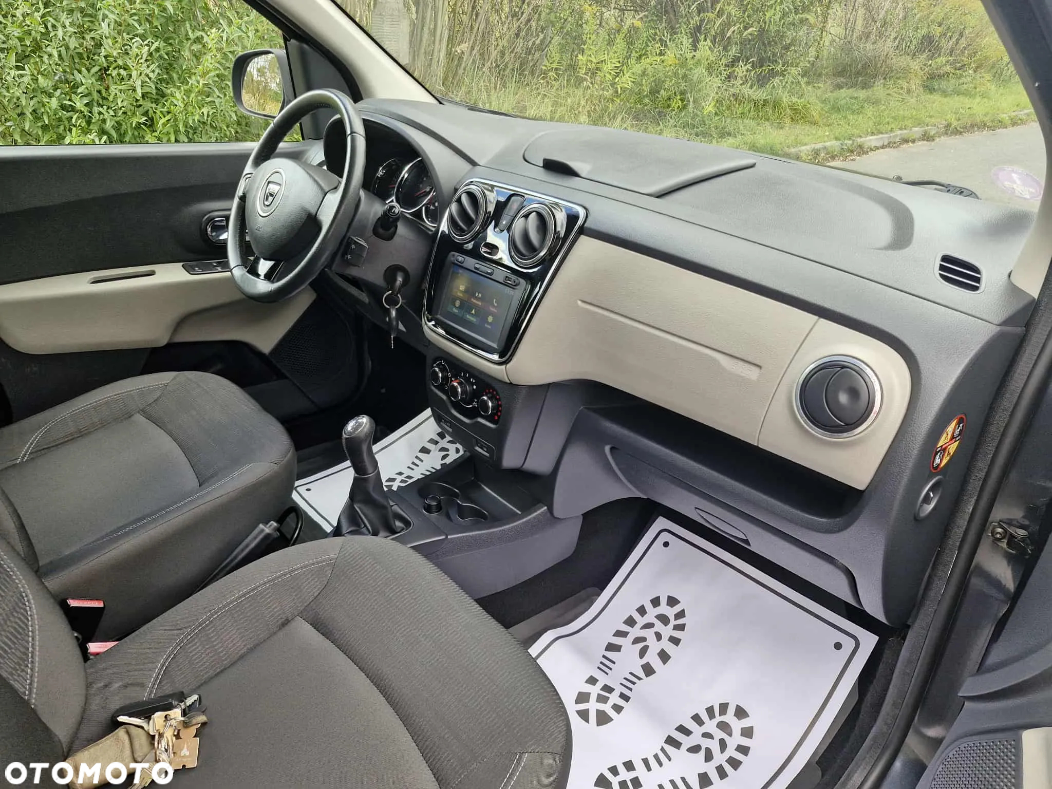 Dacia Lodgy 1.2 TCe Laureate - 9