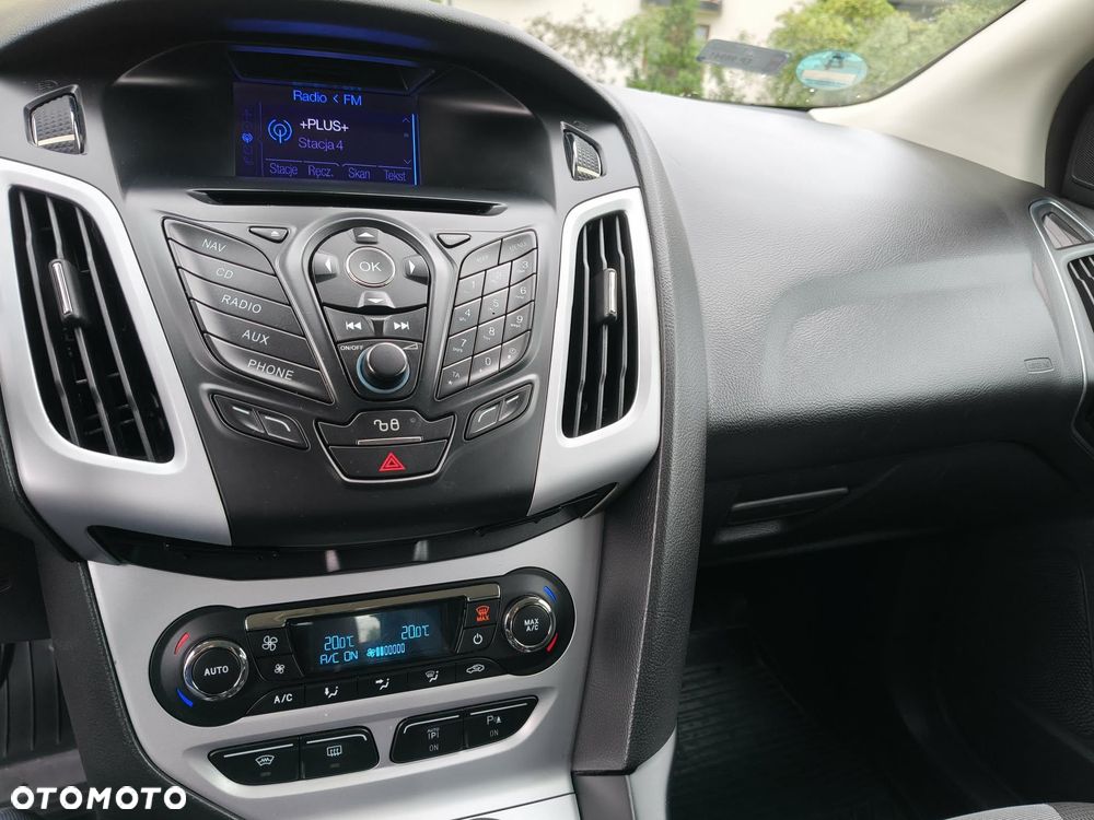 Ford Focus 1.6 Ambiente - 7