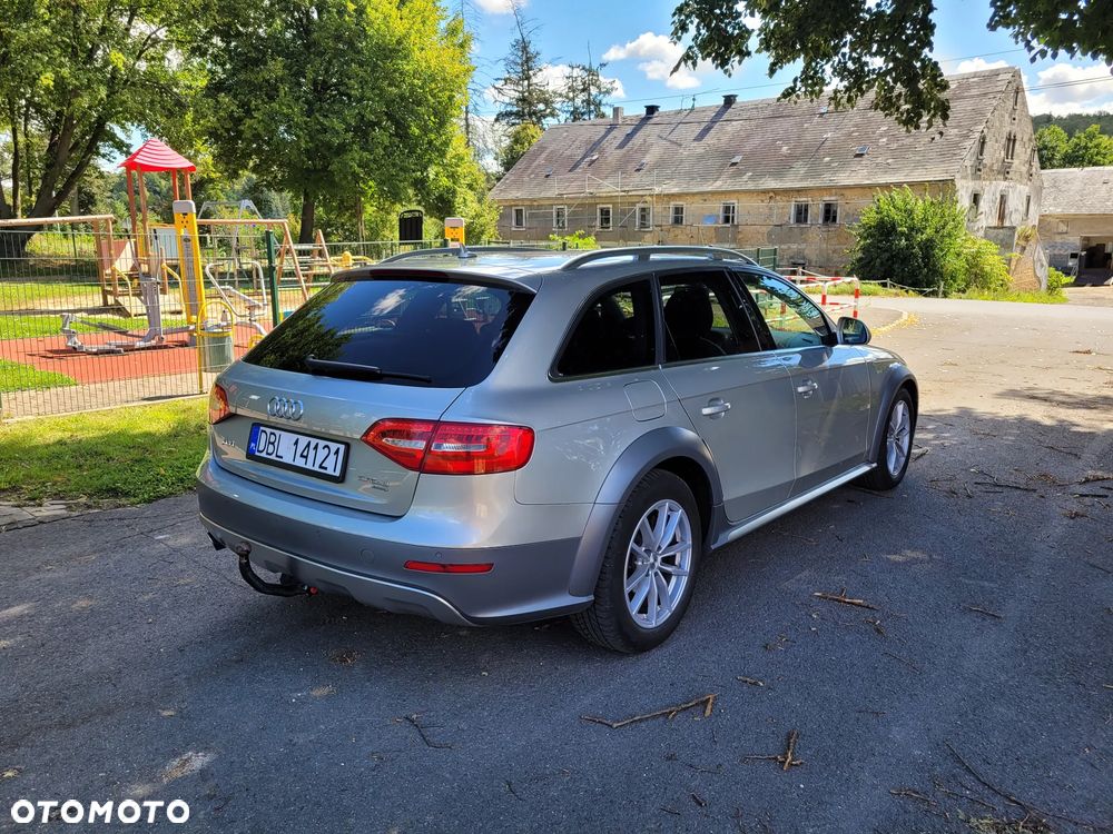 Audi A4 Allroad 2.0 TDI Quattro - 4
