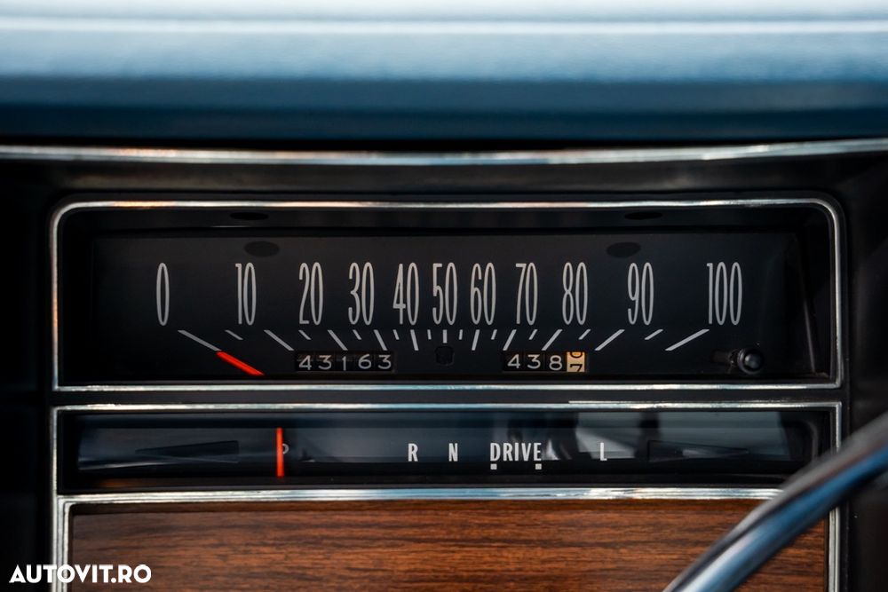 Cadillac Eldorado - 10