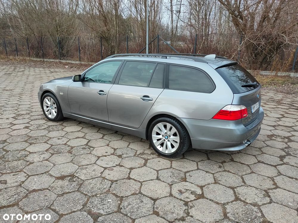 BMW Seria 5 530i xDrive - 13