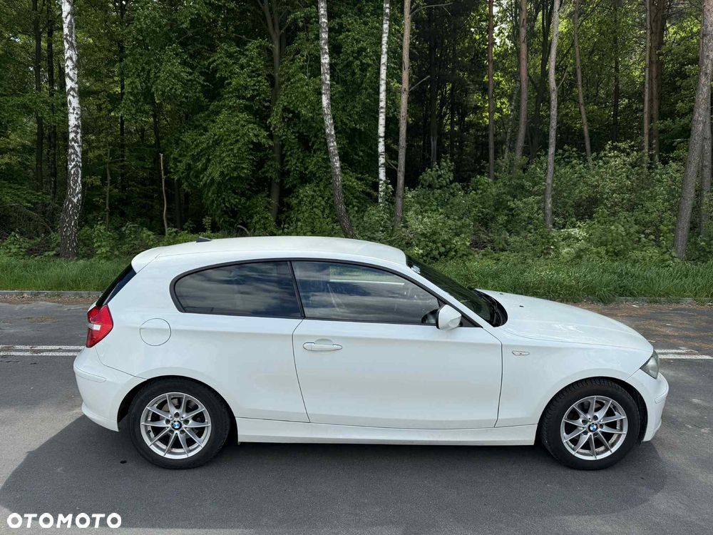 BMW Seria 1 116i - 6