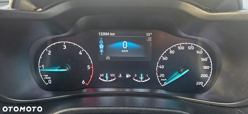 Ford Connect - 30