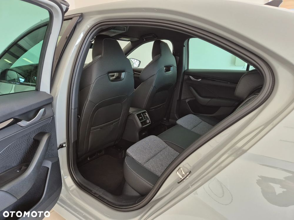 Skoda Octavia - 12