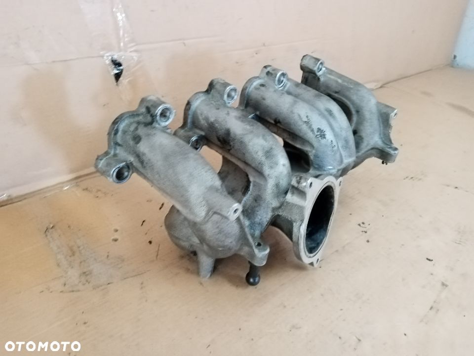 Kolektor ssący VW Touareg 2.5 TDI 070129713H - 5
