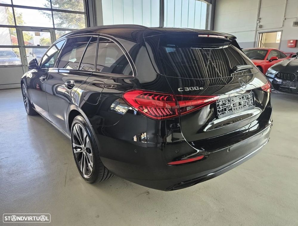 Mercedes-Benz C 300 - 4
