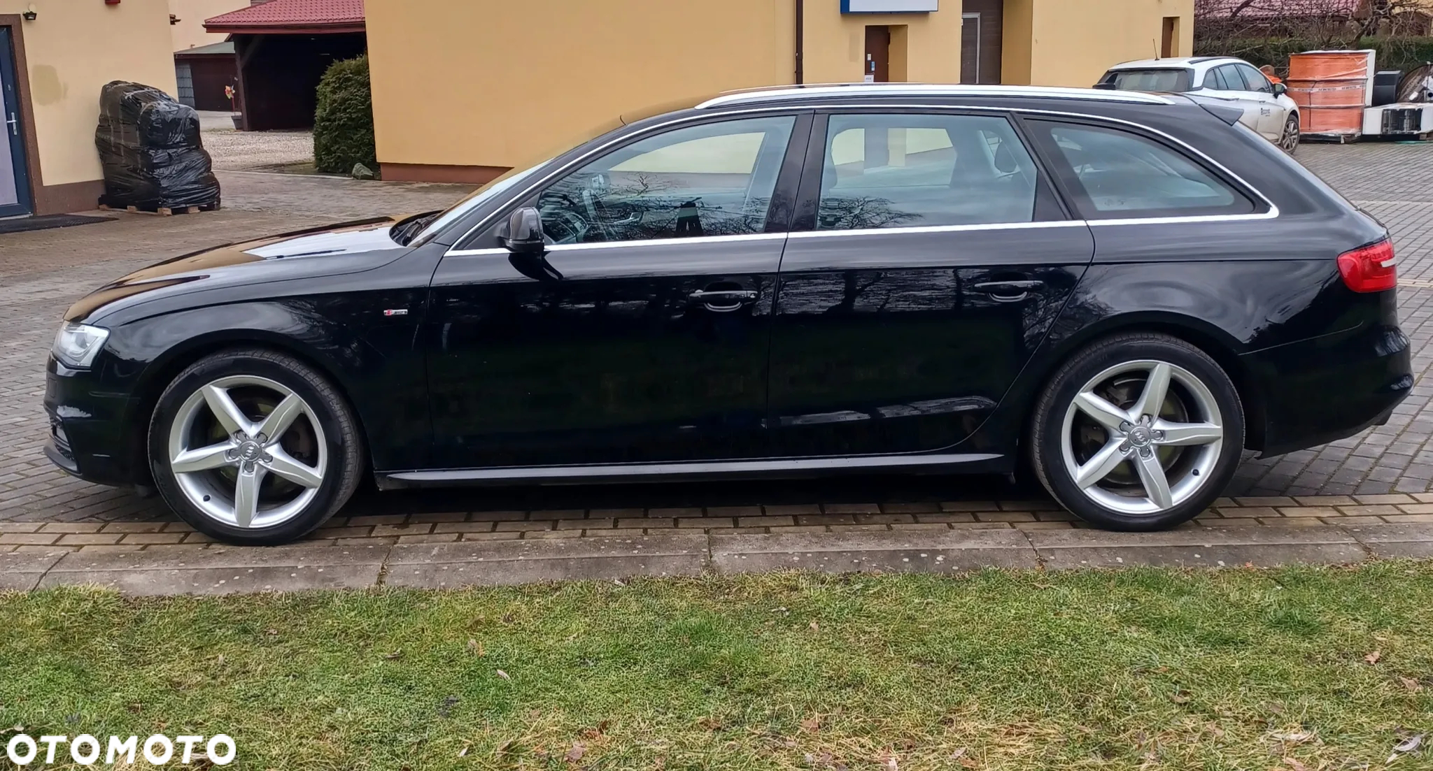 Audi A4 Avant 2.0 TDI DPF clean diesel quattro S line Sportpaket - 9