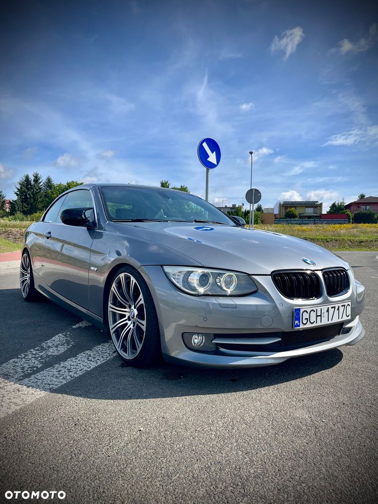 BMW Seria 3 325d - 14
