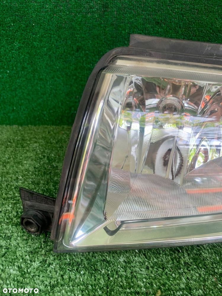 Lampa przód przednia lewa Skoda Fabia Mk1 I 6Y 1EB24601809 WWA - 2