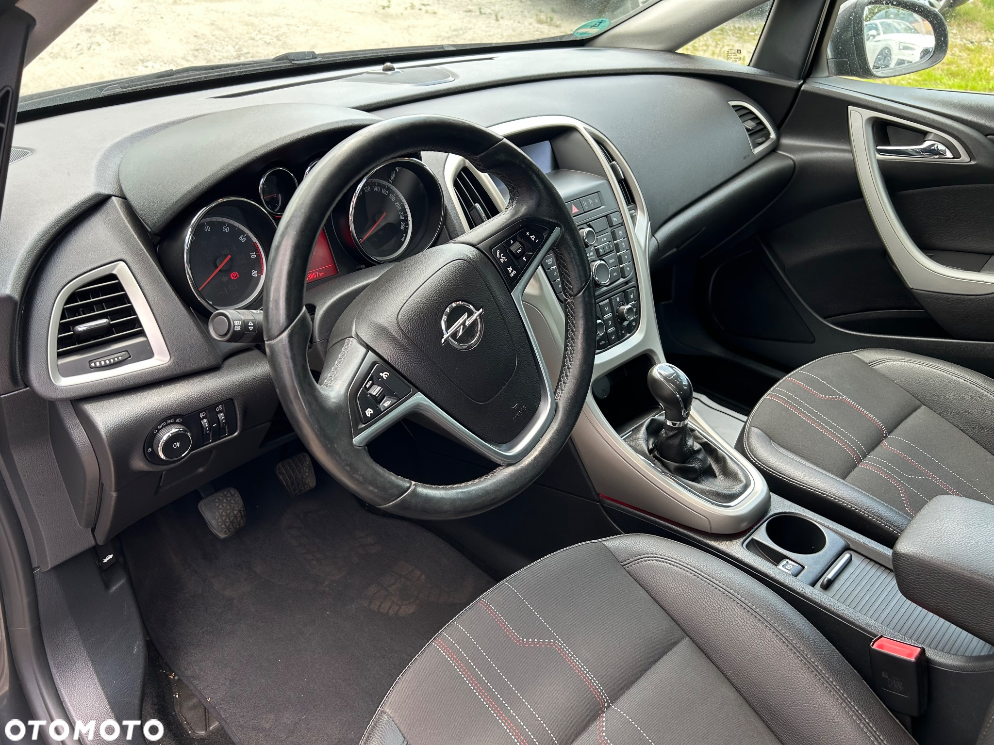 Opel Astra 1.4 Turbo Design Edition - 5