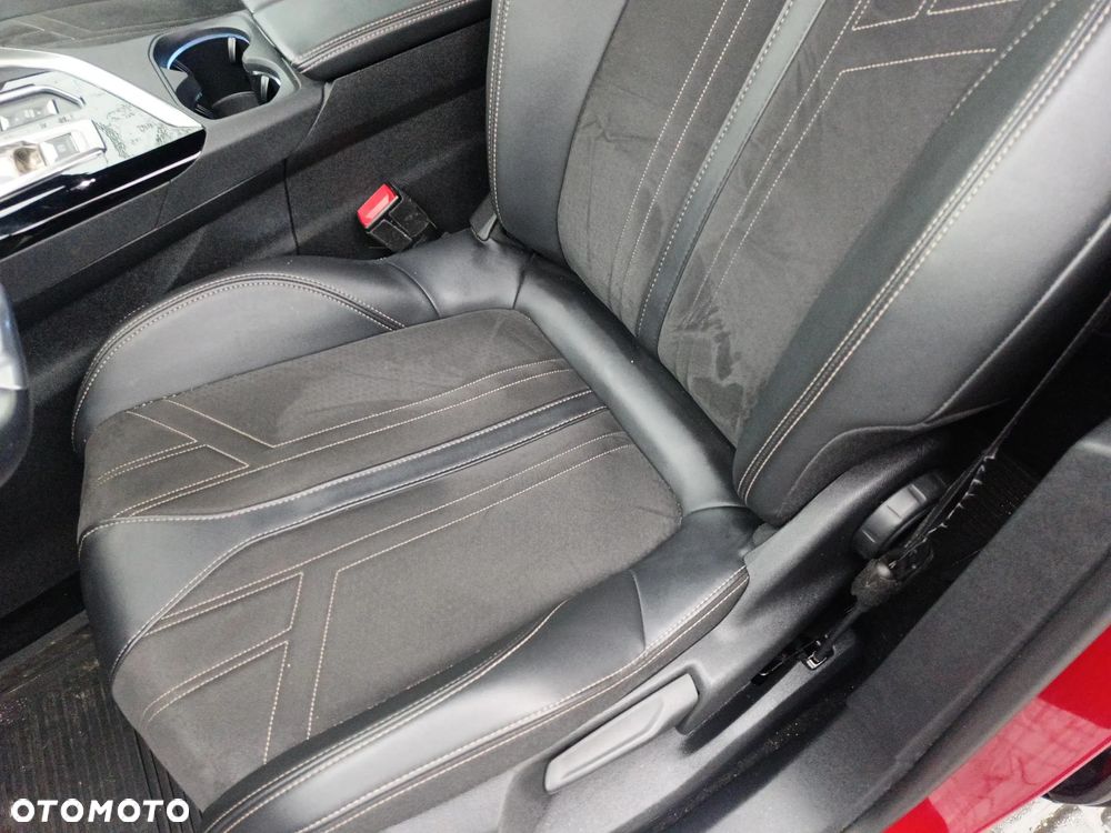 Peugeot 3008 1.2 PureTech GT S&S EAT8 - 15