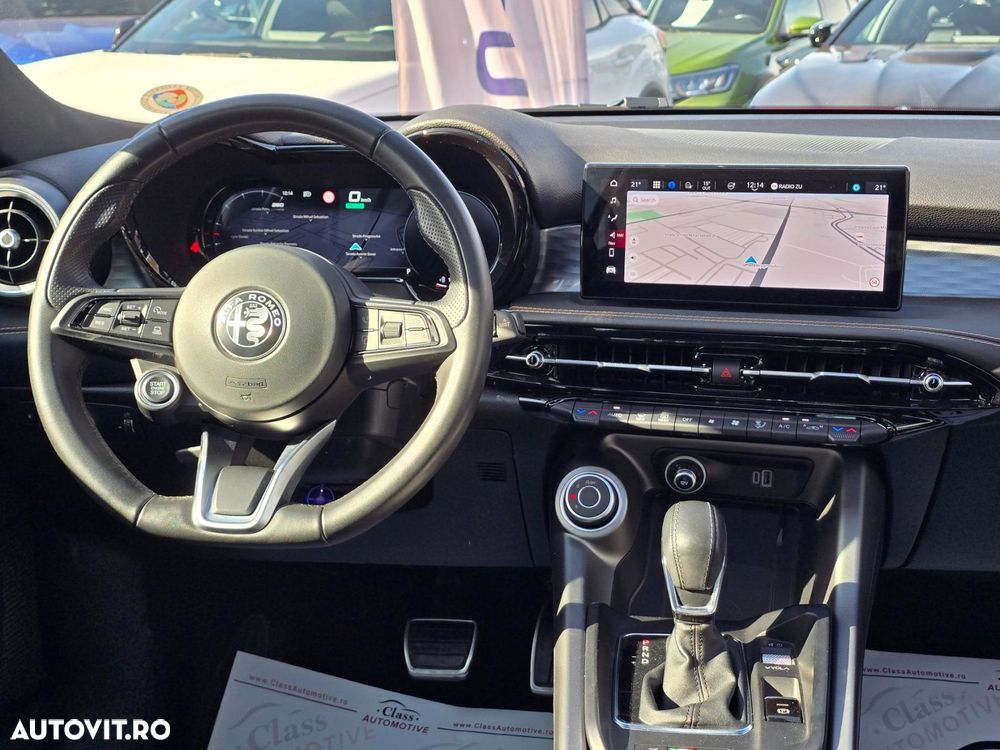 Alfa Romeo Tonale 1.3T PHEV Q4 280 CP AT6 Edizione Speciale - 12