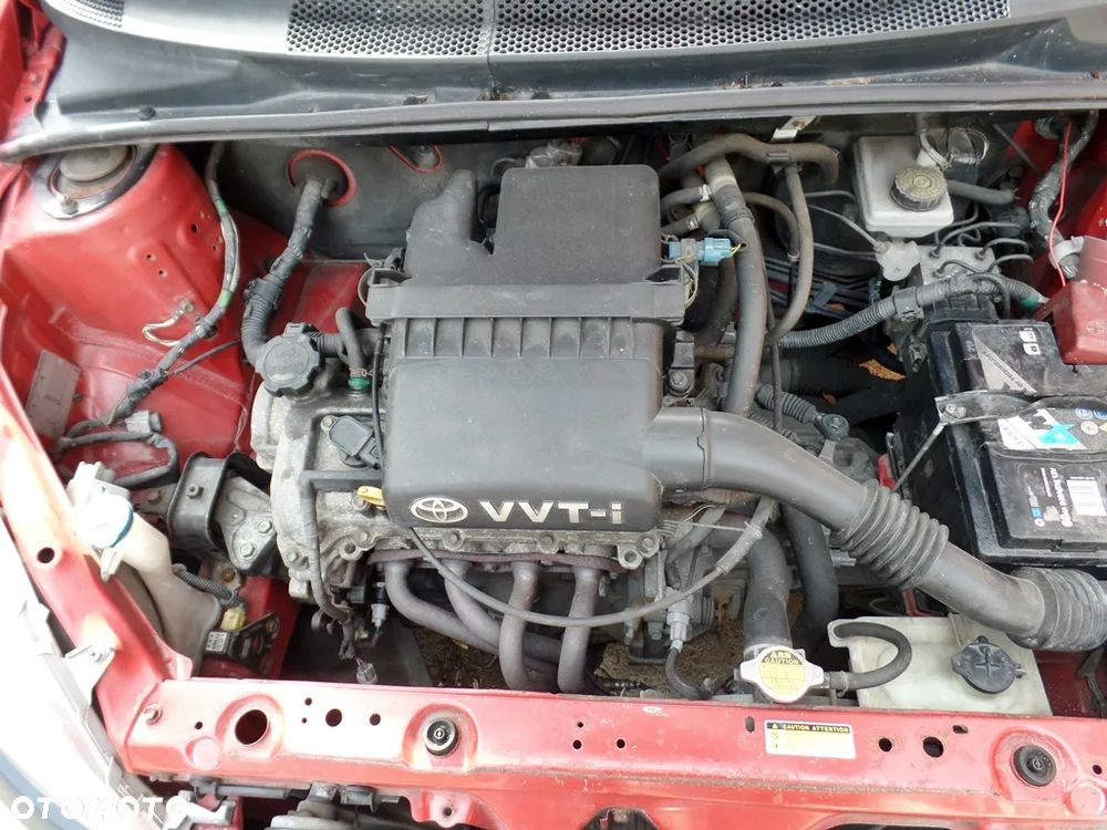 Toyota Yaris 1.0 Base - 7