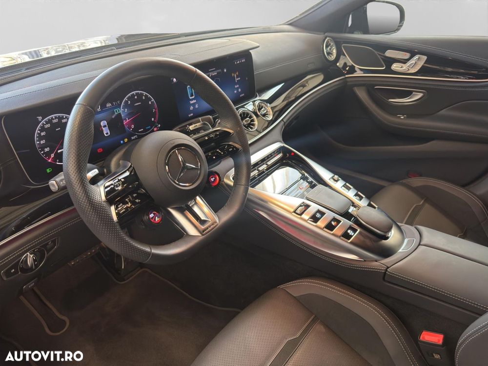 Mercedes-Benz AMG GT 53 4MATIC+ MHEV - 9