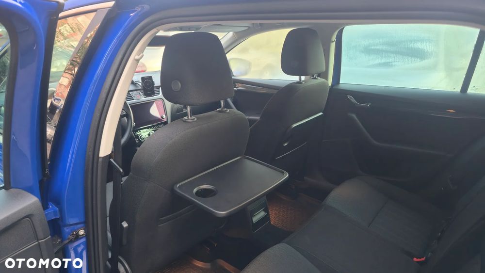 Skoda Octavia 2.0 TDI SCR Style DSG - 11