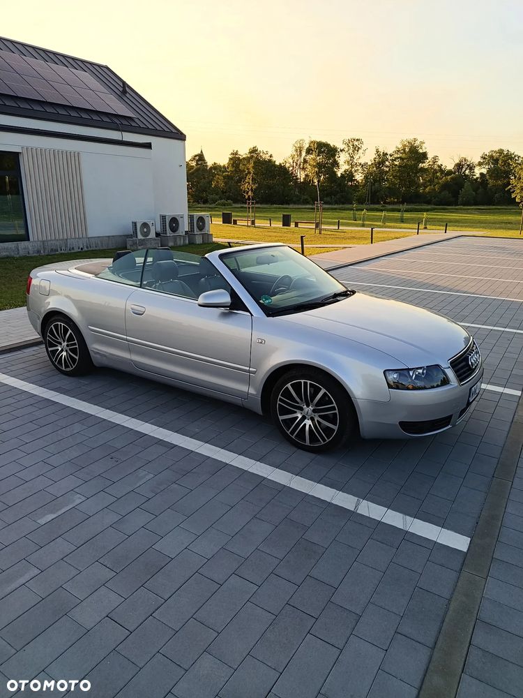 Audi A4 Cabrio 1.8 T - 17