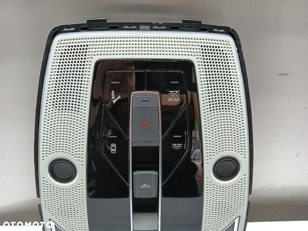 LAMPKA PODSUFITKI AUDI A8 D5 4N0947135CF - 3