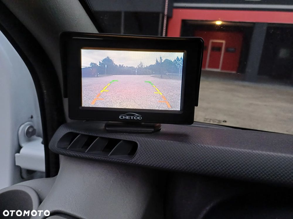 Opel Vivaro - 25