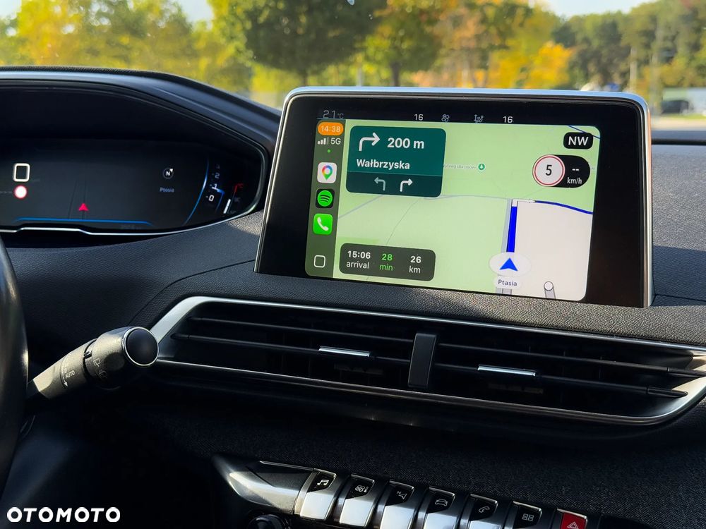 Peugeot 3008 PureTech 130 Stop & Start GPF Allure - 20