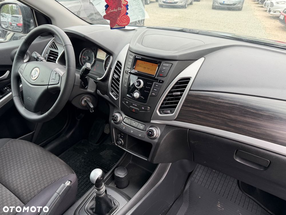SsangYong/KGM Korando 2.0 e-XDi Quartz - 39