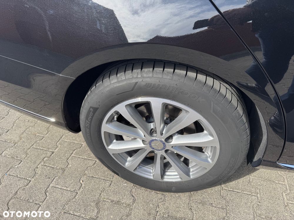 Mercedes-Benz Klasa E 220 d Business Edition 9G-TRONIC - 6