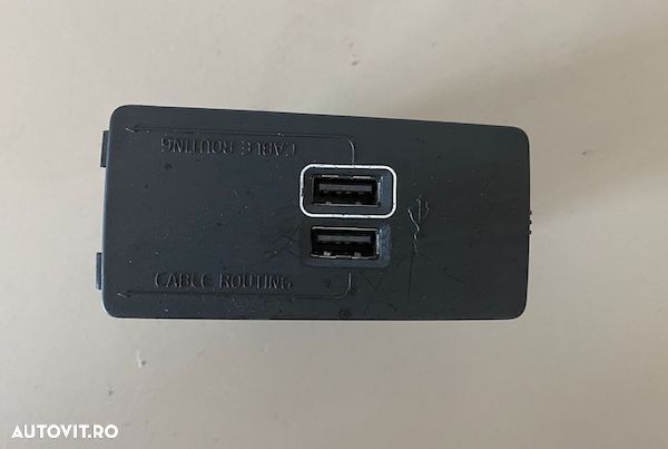 Modul USB Volvo S60 S90 V60 V90 XC40 2017-2023 31407038 - 1