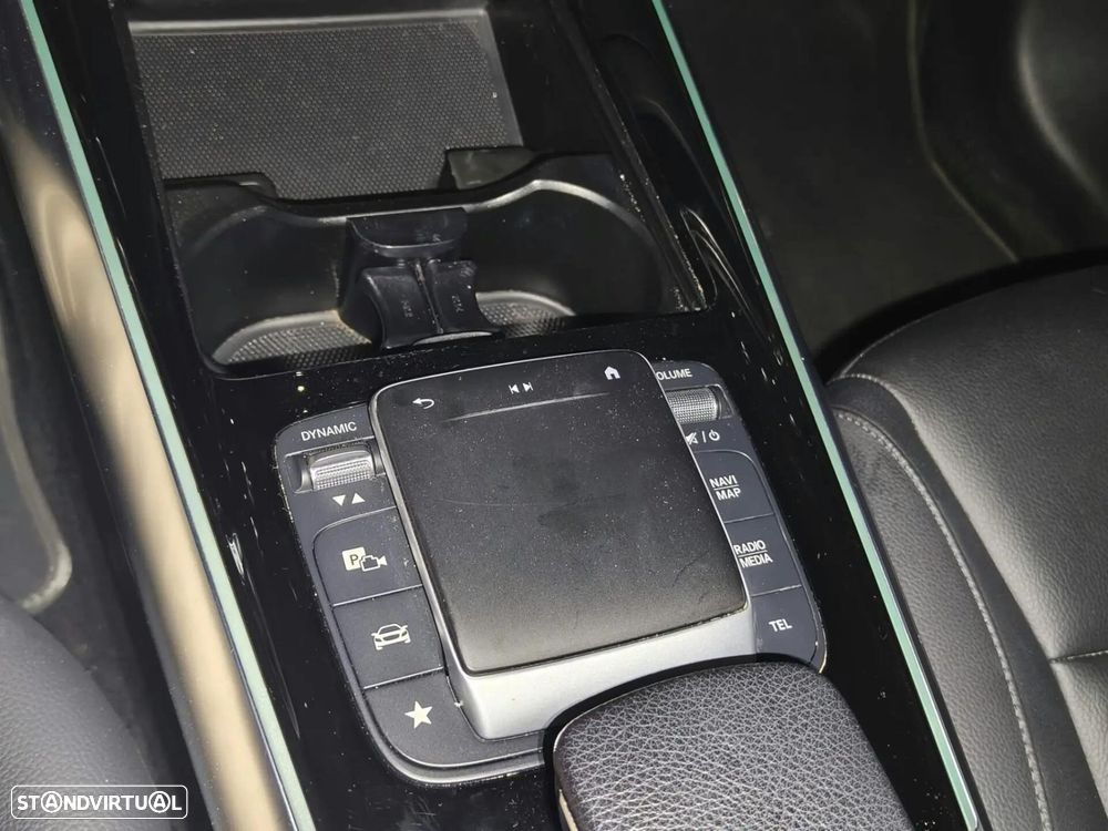 Mercedes-Benz EQA 250 Progressive — fotografia 19