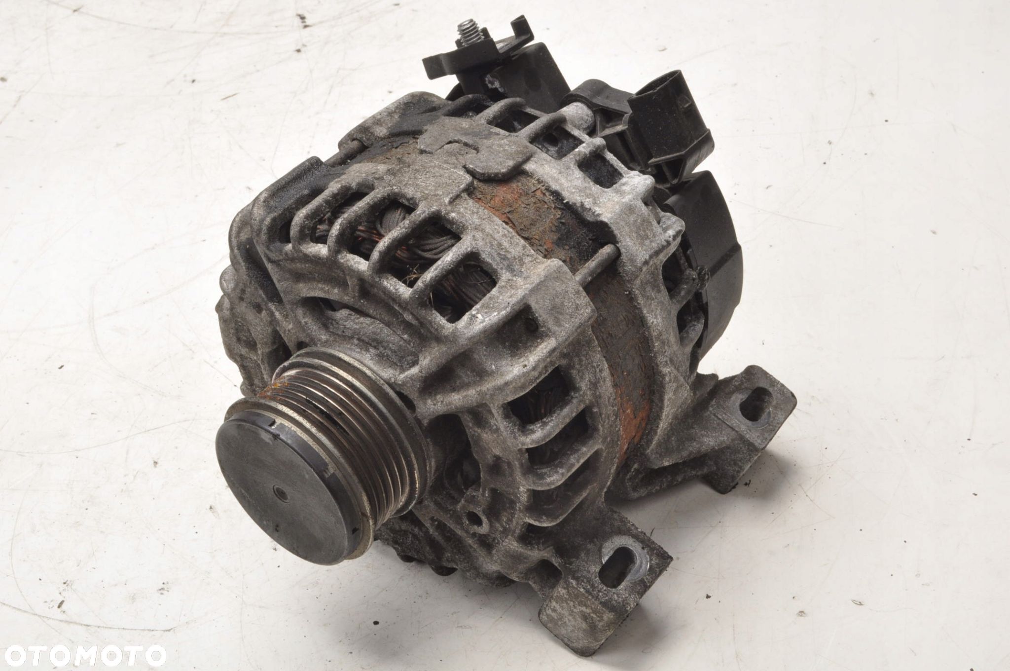 VOLVO C30 V50 V40 II 2.0 D3 ALTERNATOR 31288879 - 1