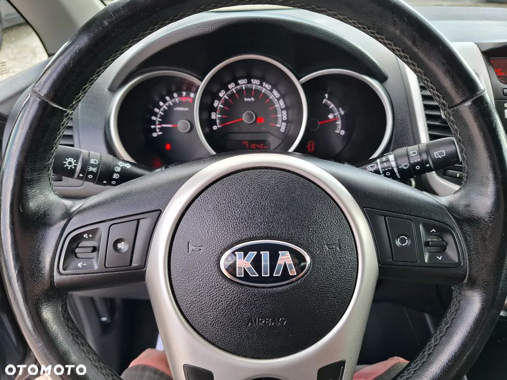 Kia Venga 1.4 CVVT Dream Team Edition - 17