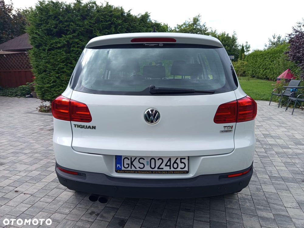 Volkswagen Tiguan 2.0 TDI DPF BlueMotion Technology Trend & Fun - 13