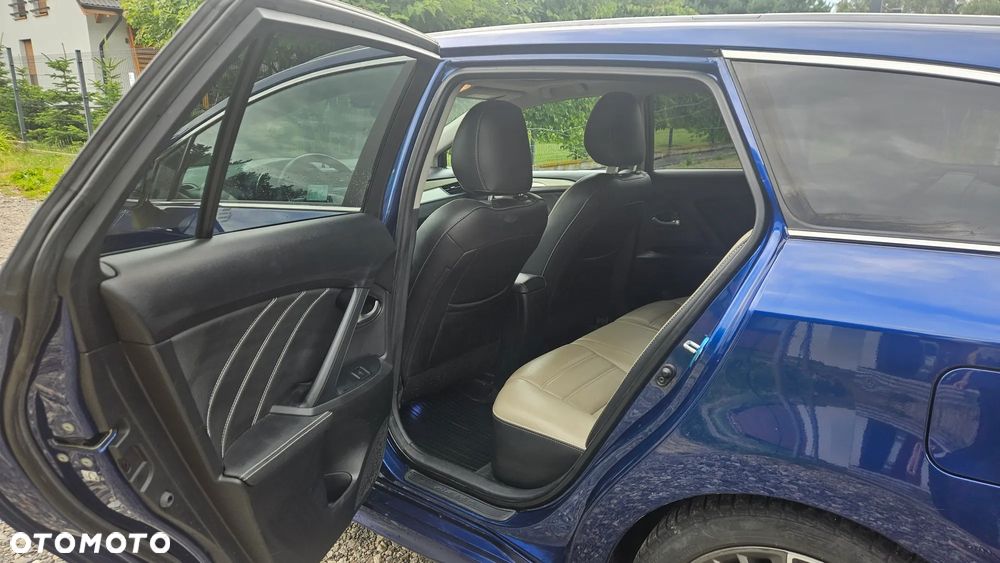 Toyota Avensis 1.8 Selection - 13