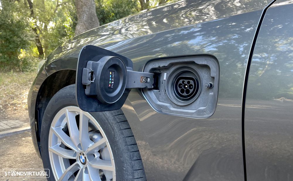 BMW 330 e Corporate Edition Auto - 26