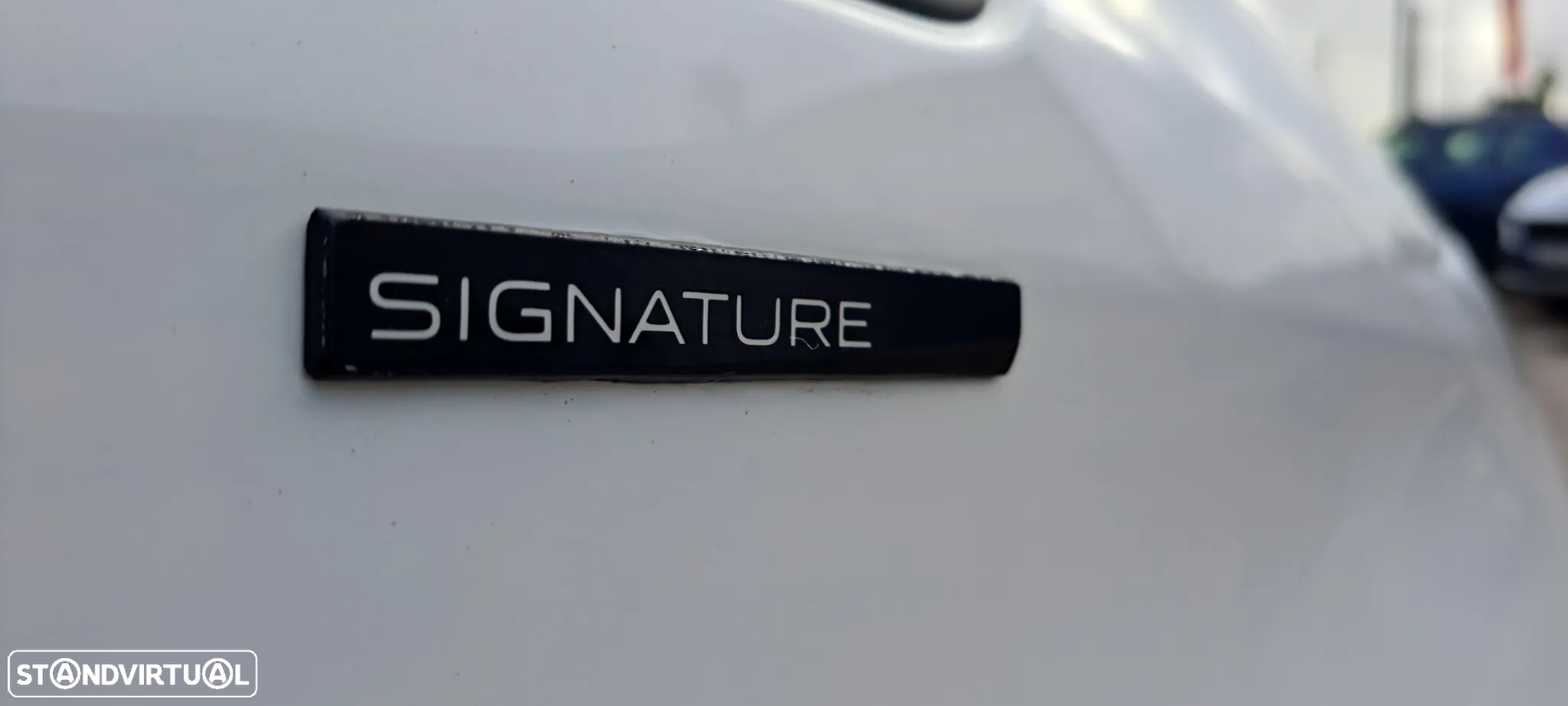 Peugeot 208 1.2 PureTech Signature - 5