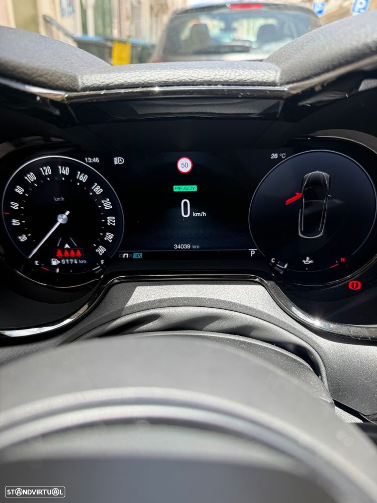 Alfa Romeo Tonale 1.5 Hybrid Ti - 8