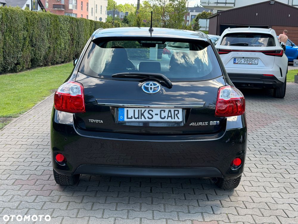 Toyota Auris 1.8 Life - 4