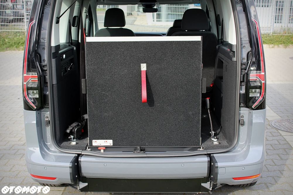 Volkswagen Caddy 1.5 TSI DSG - 20