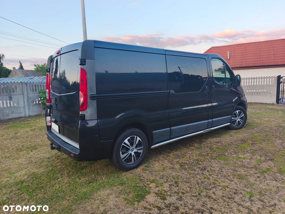 Renault TRAFIC - 11