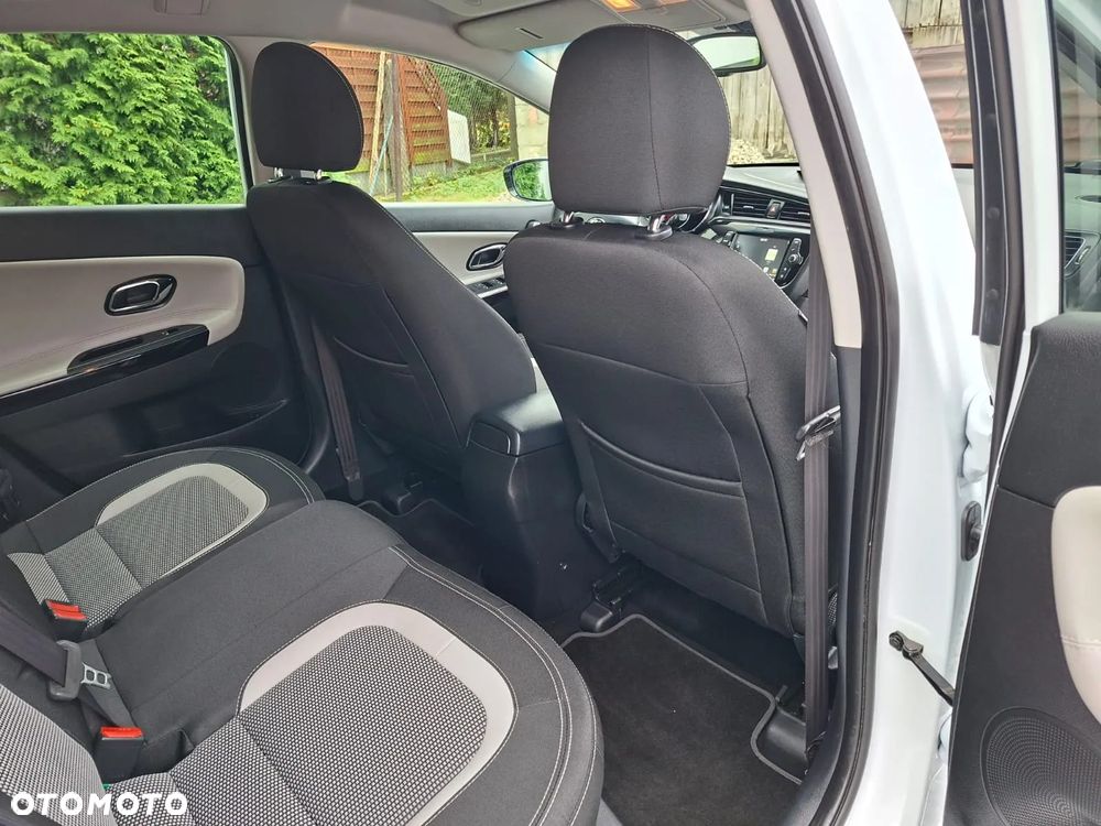 Kia Ceed 1.6 GDI DCT SW Platinum Edition - 20