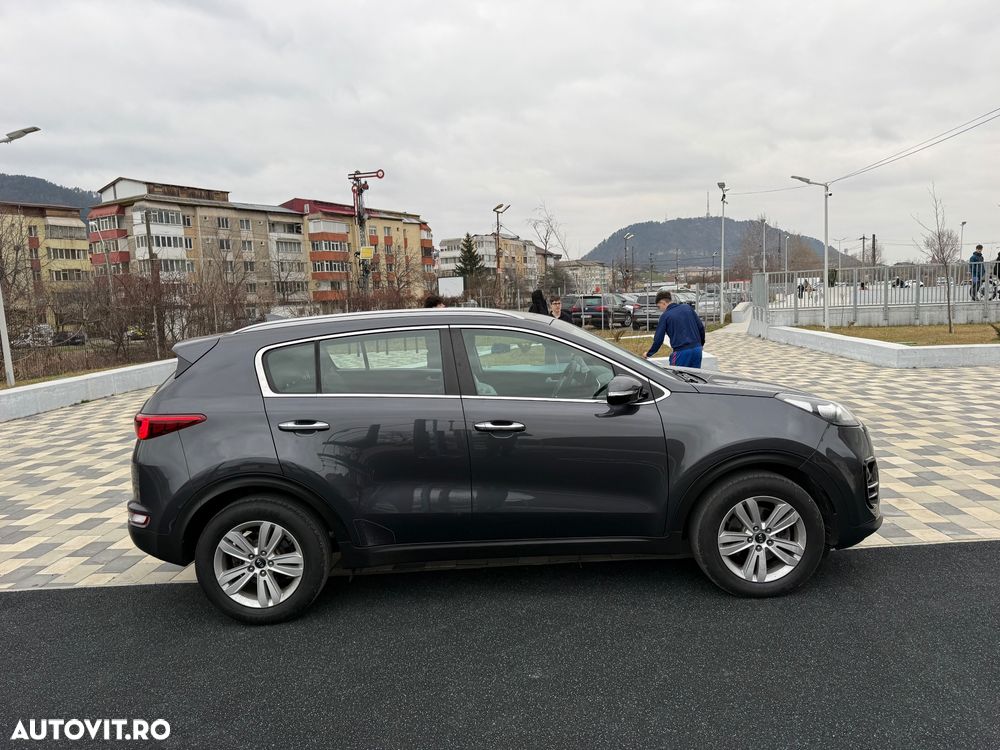 Kia Sportage 1.7 CRDI 2WD Spirit - 16