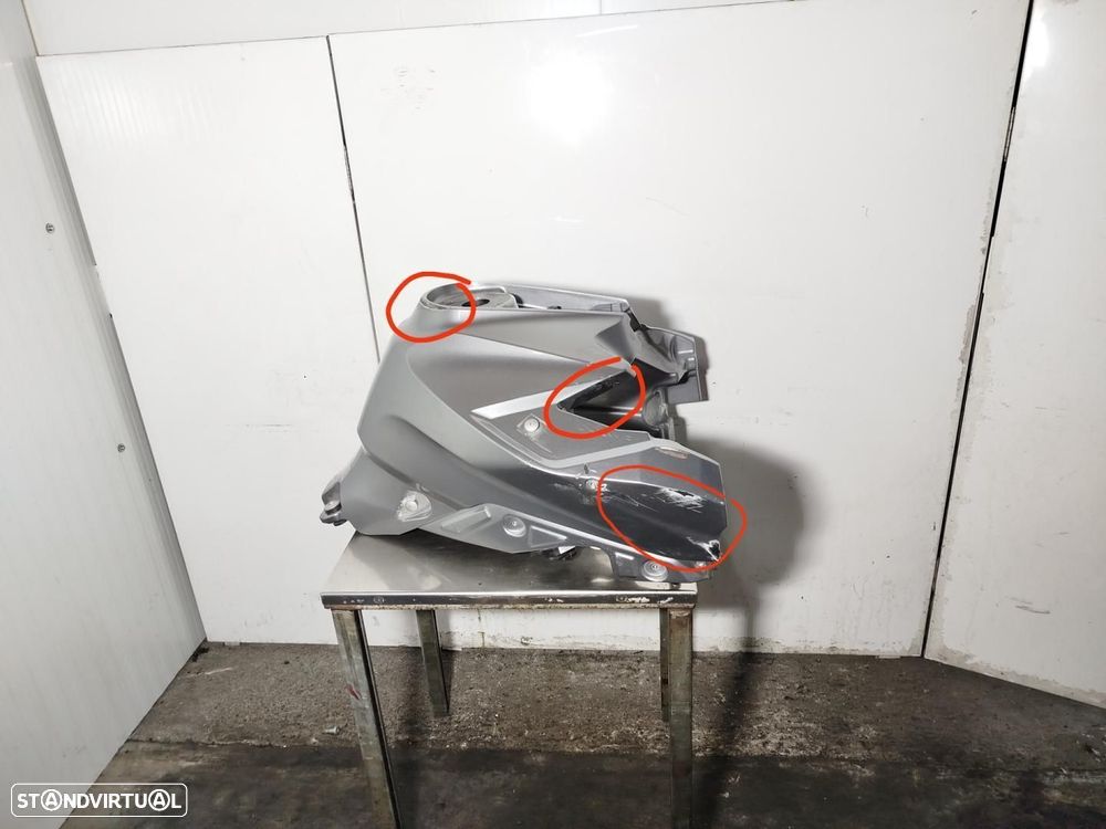 DEPÓSITO DE COMBUSTÍVEL KTM 1290 SUPER DUKE GT - 1