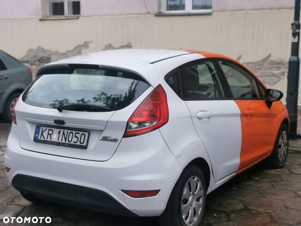 Ford Fiesta 1.4 Trend - 6