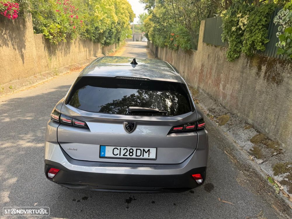 Peugeot 308 SW PureTech 110 Stop & Start Allure - 3