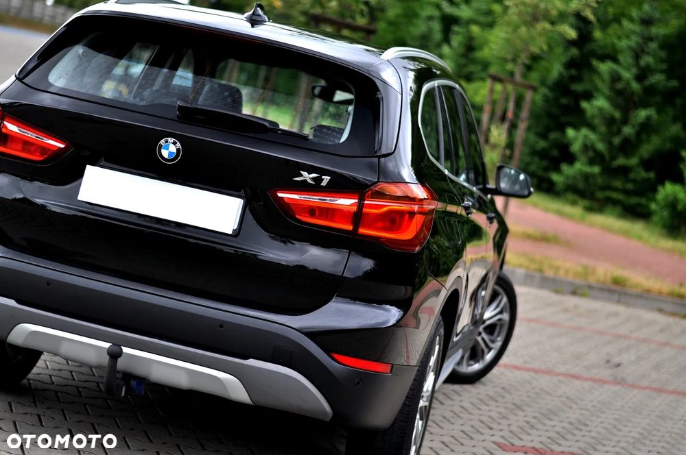 BMW X1 sDrive18d Sport Line - 15