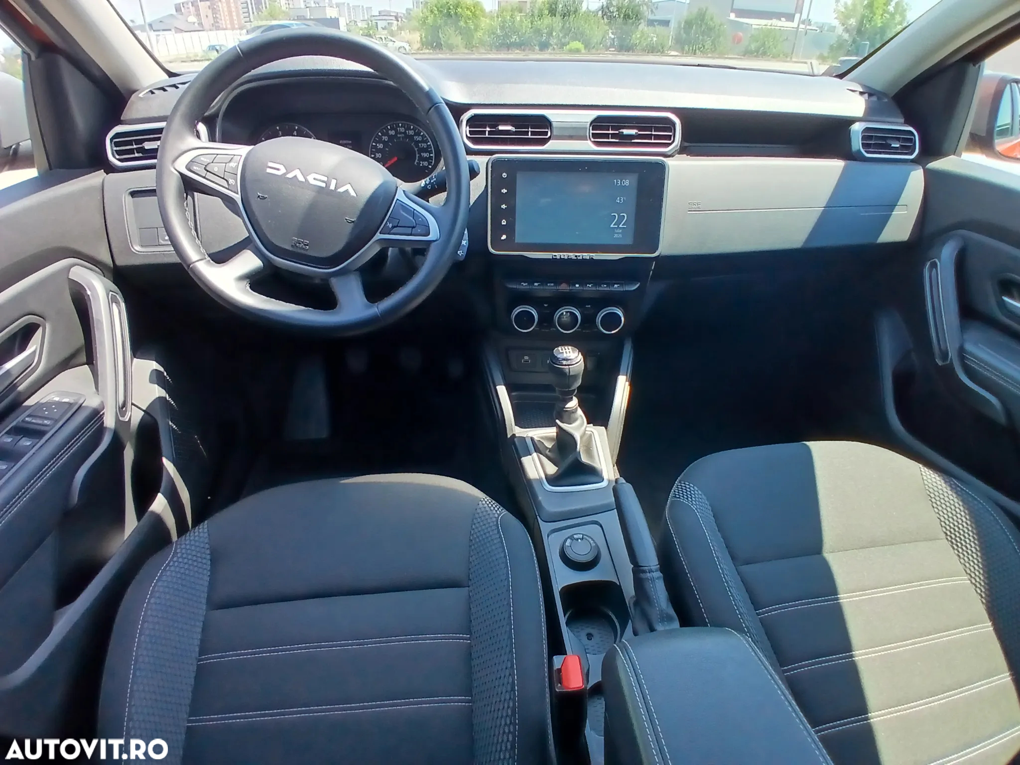 Dacia Duster TCe 150 EDC Journey - 6