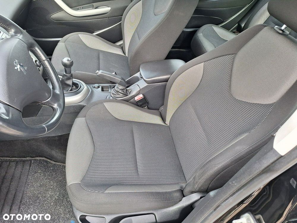 Peugeot 308 1.6 Premium Plus - 13