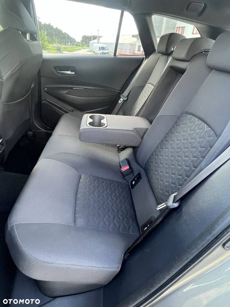 Suzuki Swace 1.8 Hybrid Premium Plus CVT - 16