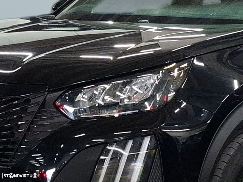 Peugeot 2008 1.2 PureTech Style - 3