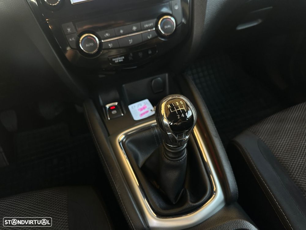 Nissan Qashqai 1.6 dCi 360 - 20